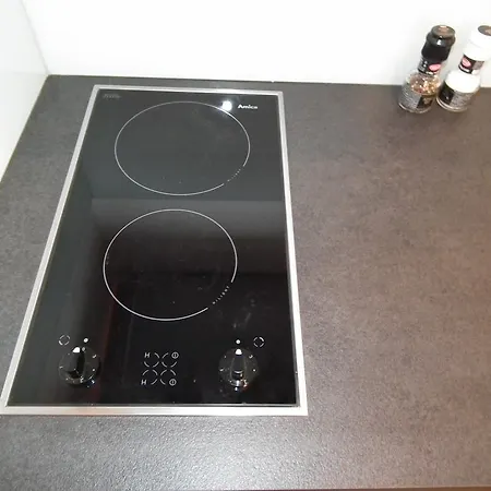 New Large In The Centre
